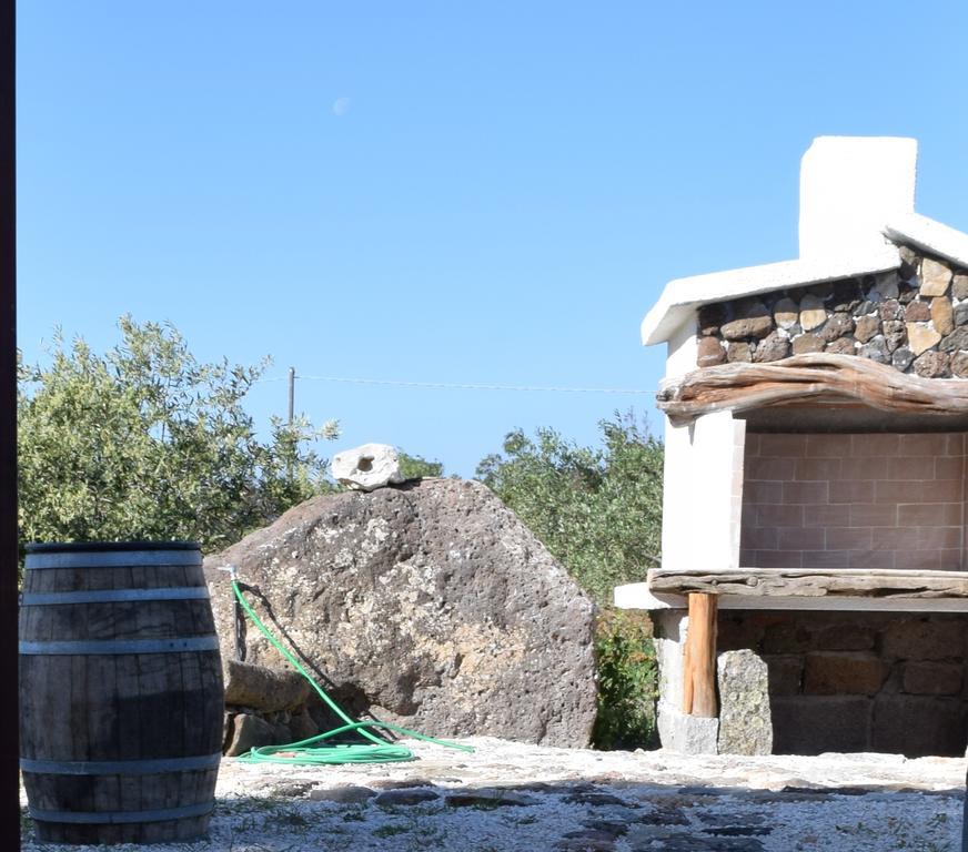 Gasthaus La Ginestra Orosei Exterior foto
