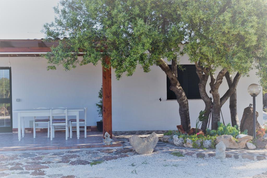 Gasthaus La Ginestra Orosei Exterior foto